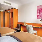 ホテル レオナルド 4*