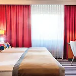 レオナルド ホテル 4*
