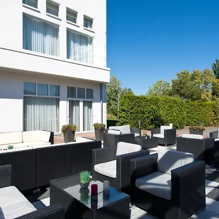Leonardo 4* Heidelberg