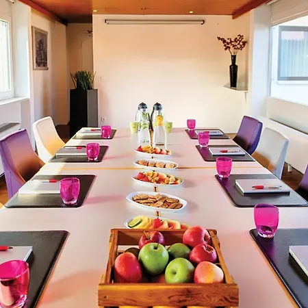 Hotel Leonardo 4*