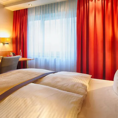 Leonardo Hotel 4*