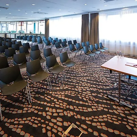 Leonardo Hotel 4*