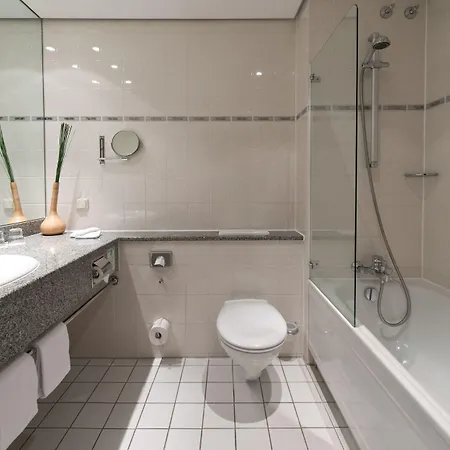 Leonardo 4* Heidelberg