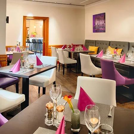 Hotel Leonardo 4*