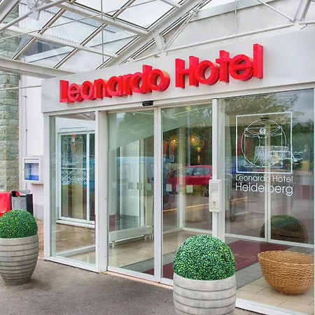Leonardo 4*