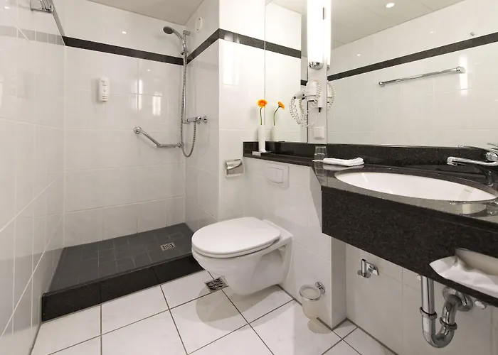 호텔 레오나르도 4*