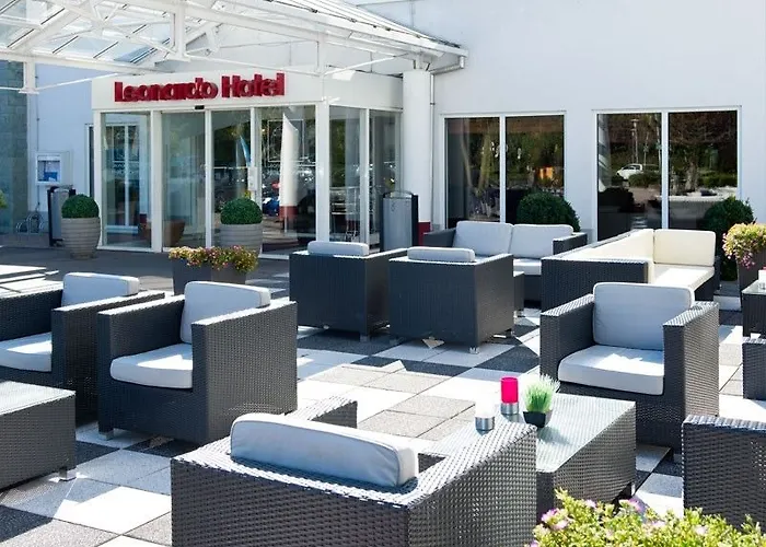 Отель Leonardo